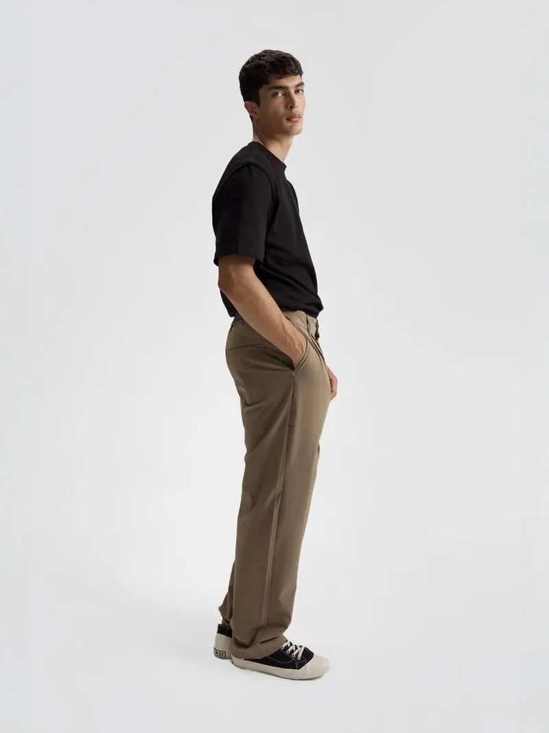 Giesto Beaver Brown GIESTO Men's Relaxed Fit Pleated Straight Leg Pants for Men | Best Price UAE
